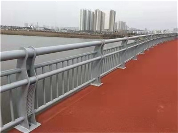 桥梁防撞护栏为什么会掉角